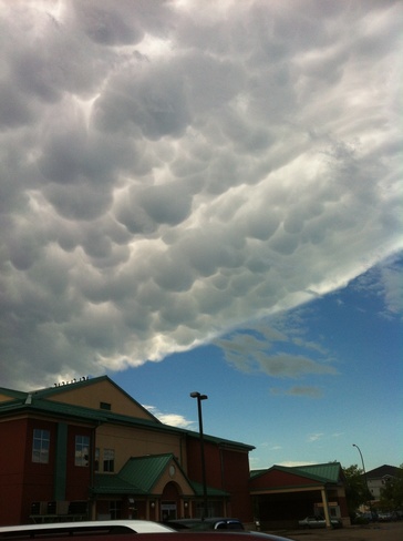 wierd clouds Weyburn, Saskatchewan Canada