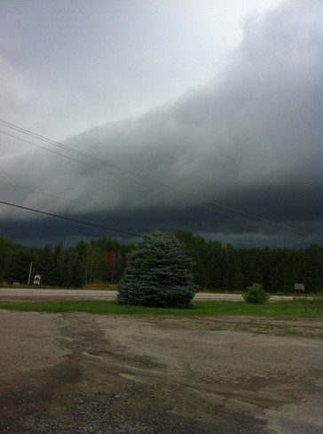 Thunderstorm Bryson, Quebec Canada
