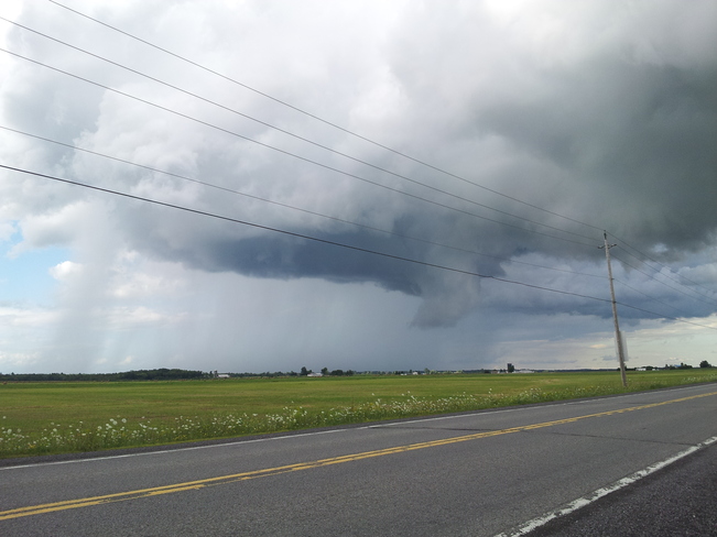 Funnel developing near Sarsfield Ontario 