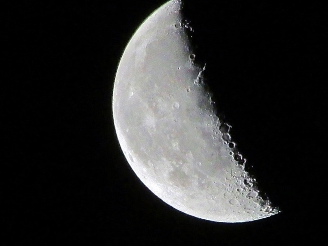 The Moon! Amherstburg, Ontario Canada