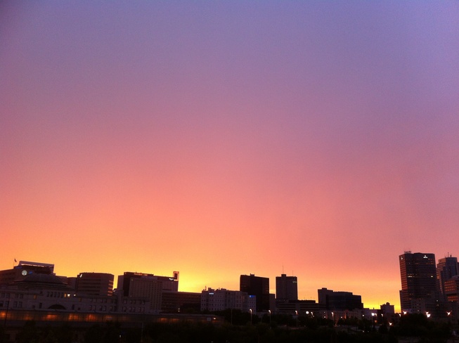 sky is on fire tonight Winnipeg, Manitoba Canada