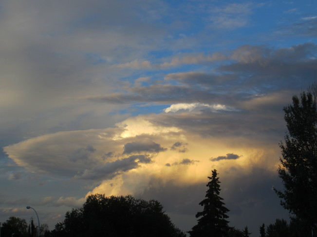 Beautiful Clouds Edmonton, Alberta Canada