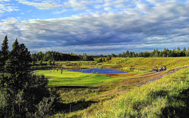 Sunset Golf! Geraldton, Ontario Canada