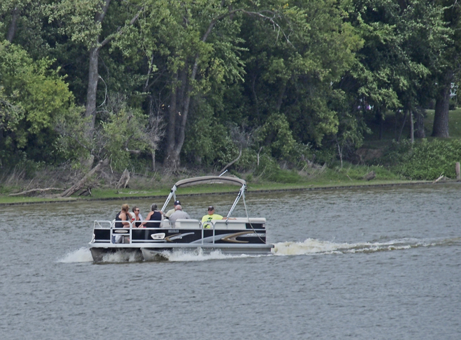 Boating on the Red River, 