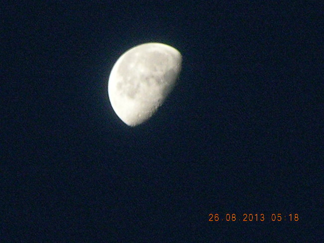 Good nite moon time to go Salisbury, New Brunswick Canada