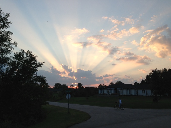 sunset fan Brantford, Ontario Canada