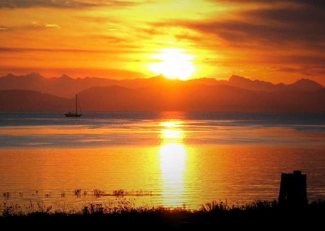 Sunrise sail Royston, British Columbia Canada