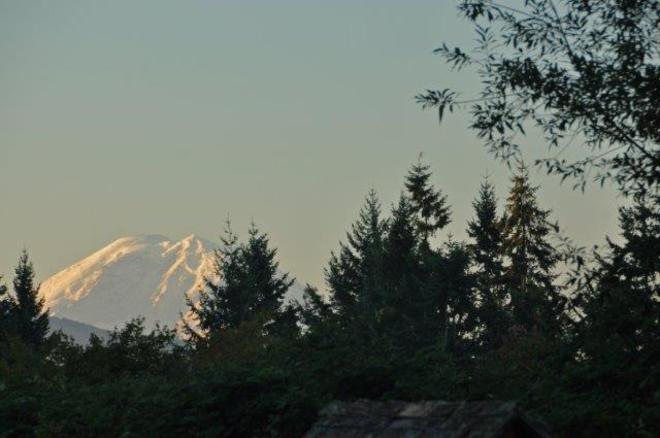 Mt Rainier from Sammamish Seattle, Washington United States