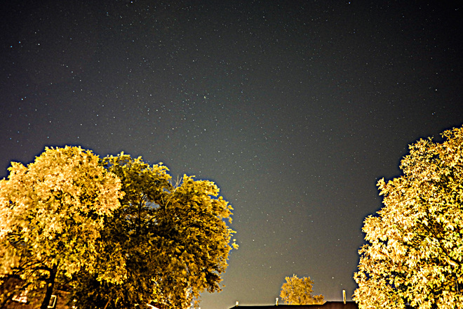 Starfield above the houses, 