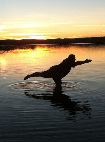 sunset yoga Dwight, Ontario Canada
