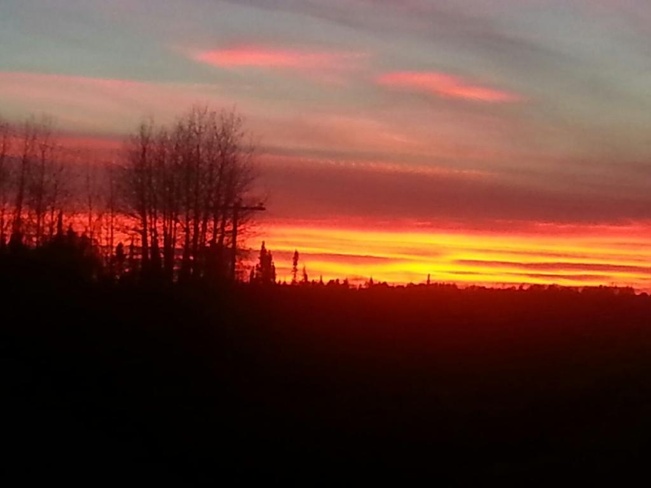 The Magnificiant Sunset!!! Connaught, Ontario Canada
