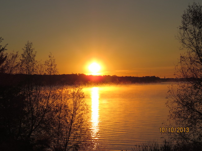 October Sunrise-Lake Nipissing North Bay, Ontario Canada