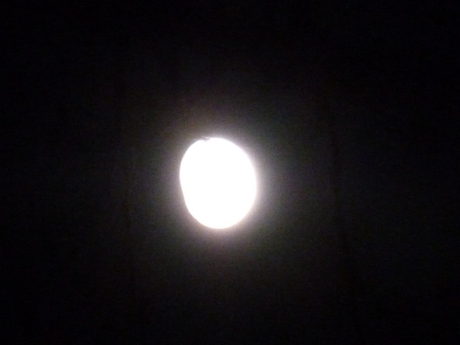 Full Moon Barrie, Ontario Canada
