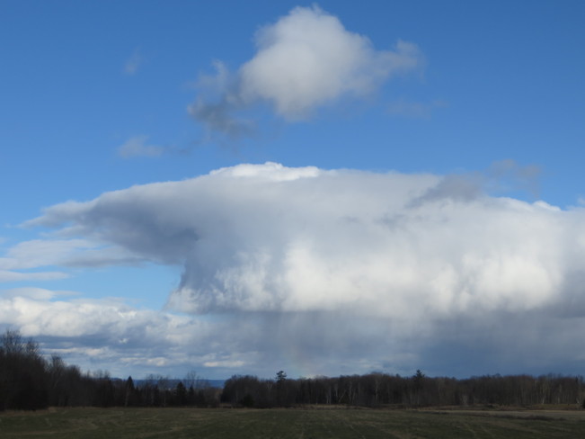 Interesting cloud structure Cobden, Ontario Canada