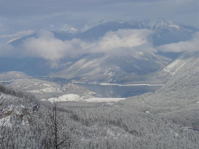 Duncan Lake and Dam Kaslo, British Columbia Canada