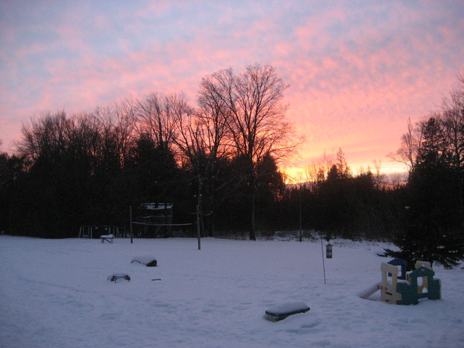 sun set Norwood, Ontario Canada