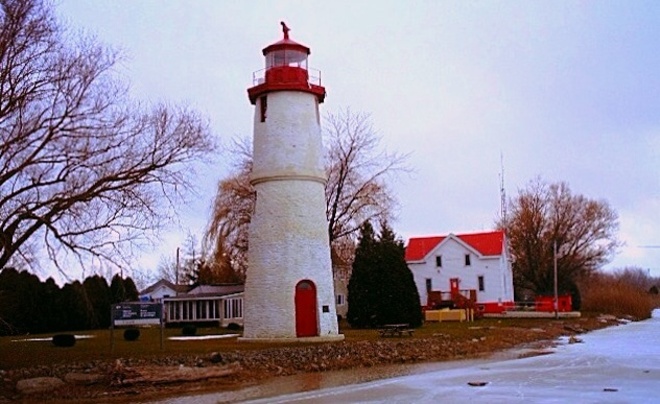 Lighthouse North Ridge, Ontario Canada