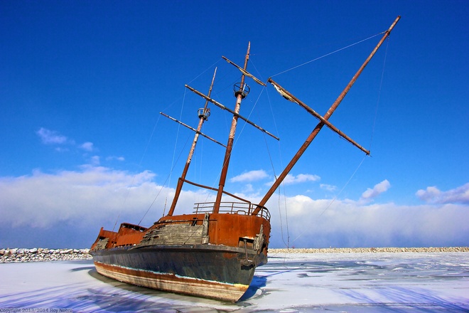 shipwreck Jordan Harbour, Ontario Canada