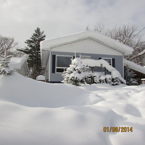 a bit of snow!!!!! Coldwater, Ontario Canada