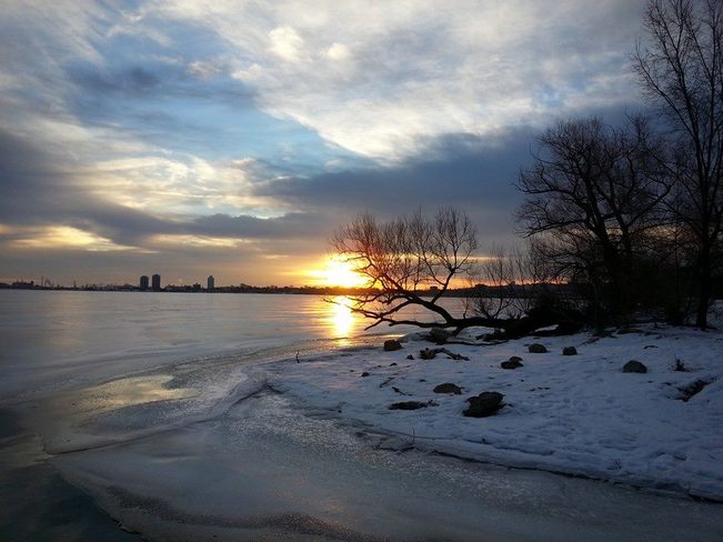early sunrise Hamilton, Ontario Canada