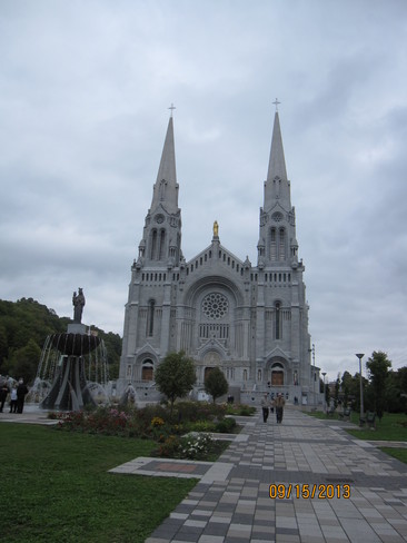 Sainte Anne de Beaupre Basilica Québec, Quebec Canada
