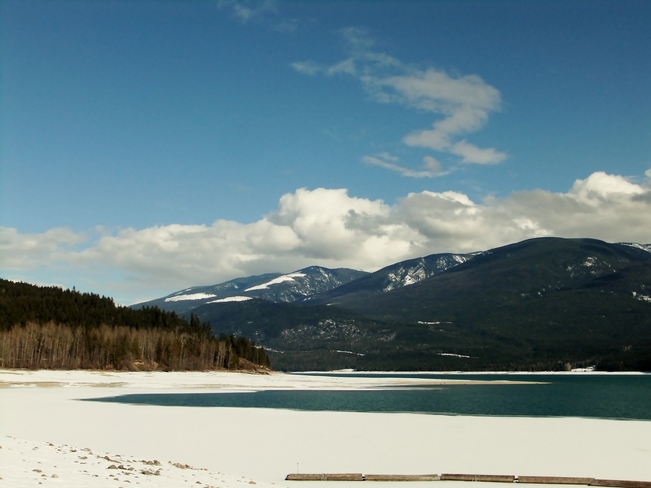 arrow lake view Fauquier, British Columbia Canada