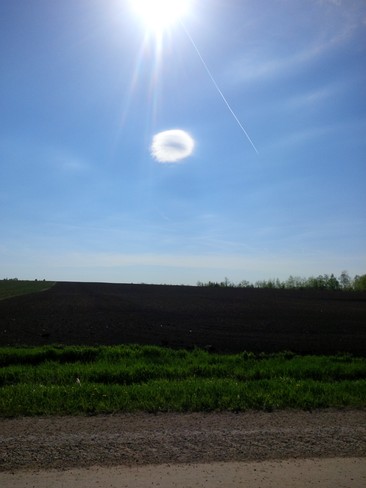 Random cloud????? Shelburne, Ontario Canada