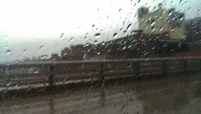 A rainy drive in Pittsburgh, PA, United States