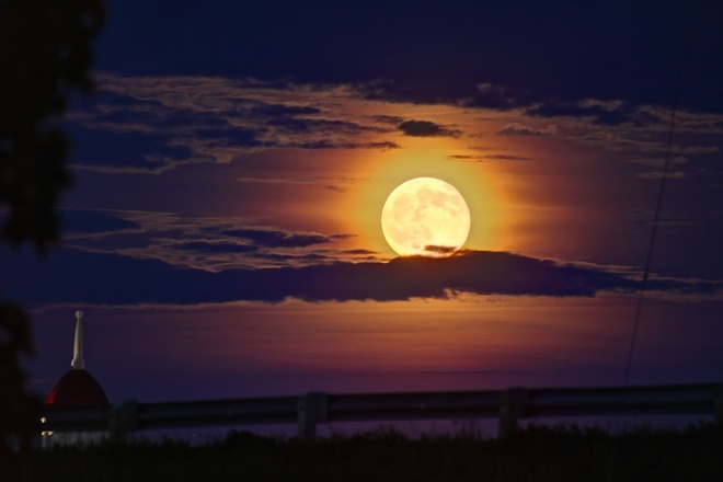 Friday 13th strawberry full moon moncton,nb
