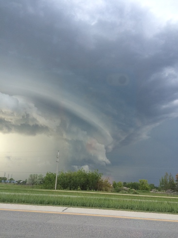 Funnel Cloud by Perimeter in West St.Paul MB. (06/21/2014) Perimeter Highway, Winnipeg, MB, Canada