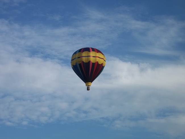 Beauty of a Morning For a Balloon Ride! Cornwall, ON