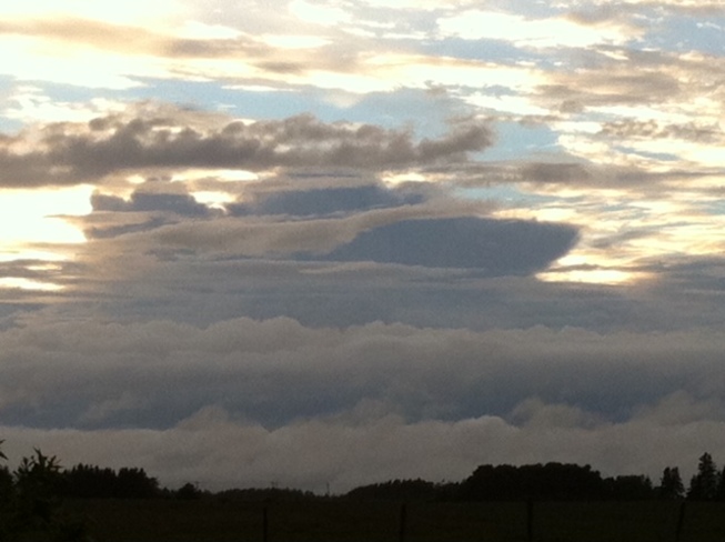Brae, PEI. Interesting cloud formation. Susan Dalton Brae PEI