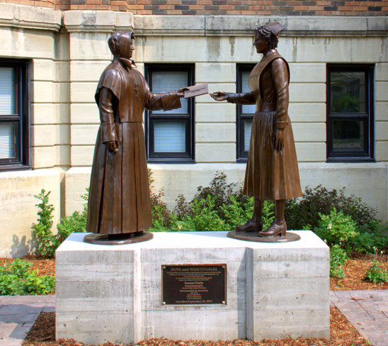 Nuns and Nightingales Commemorative Statue' Calgary, AB