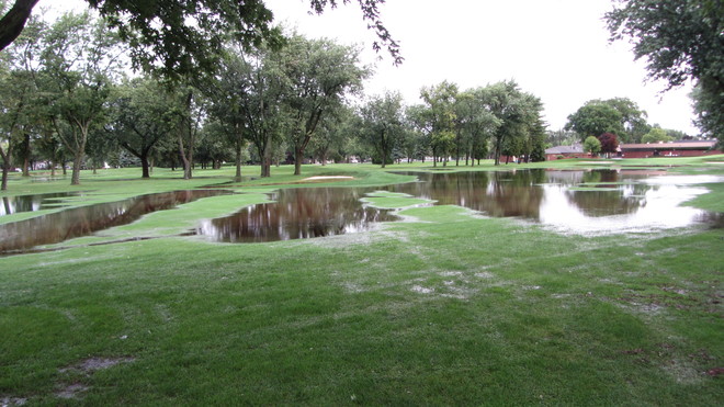 Roseland Golf Course Flooded 