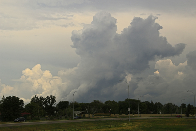 Thunderstorm did develop, Winnipeg, MB