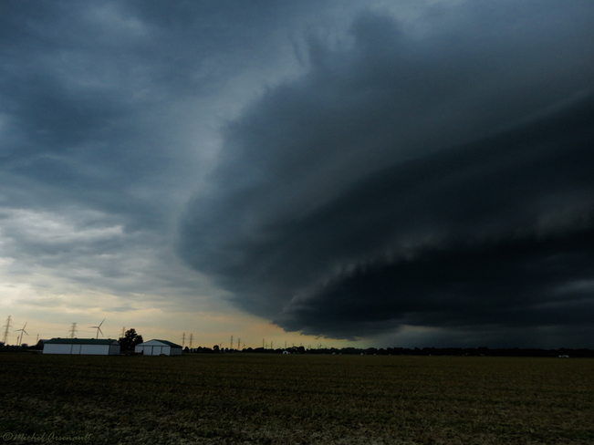 Supercell Storm Incoming Tilbury, Chatham-Kent, ON