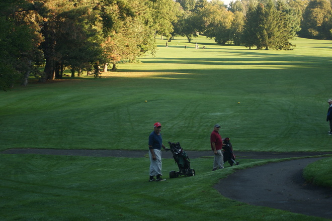 Early Morning Golfers! St. Davids, Niagara Regional Municipality, ON
