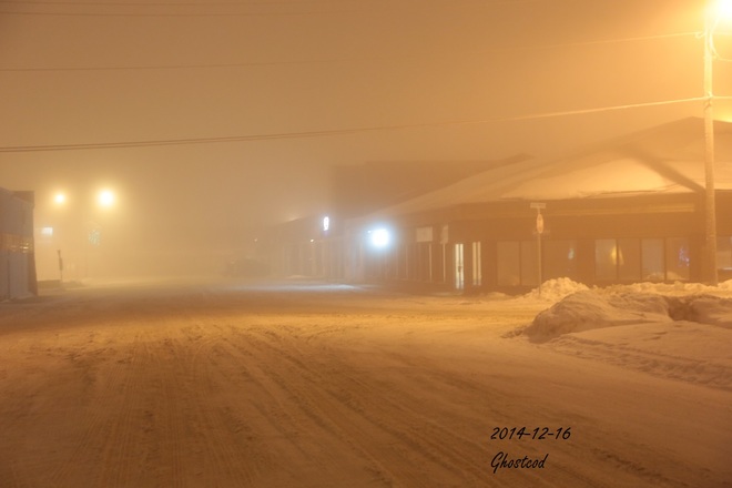 -8.3Â°C @ 10 PM and foggy Swan Hills, AB