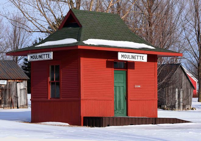Moulinette Train Station circa 1910 Long Sault, ON