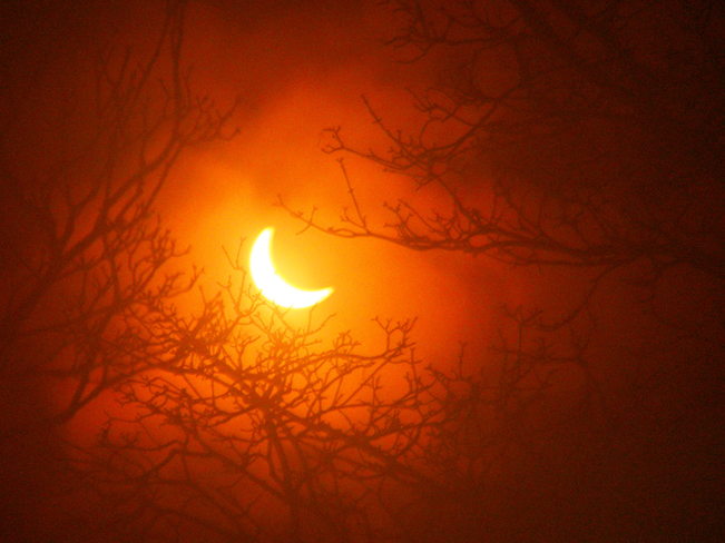 solar eclipse uk march 2015 Wakefield, United Kingdom