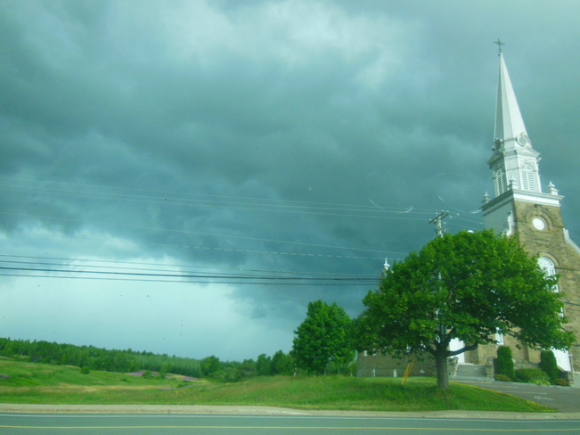 orage du 28 juillet dans la rÃ©gion de saint-isidore N-B. St Isidore Catholic Church, Saint-Isidore, NB