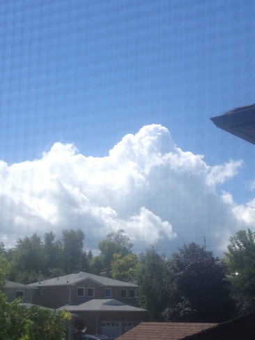 another cumunilumbus cloud? Bolton, Ontario Canada