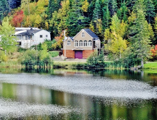 BeautÃ© de l'automne La Baie, Saguenay, QC