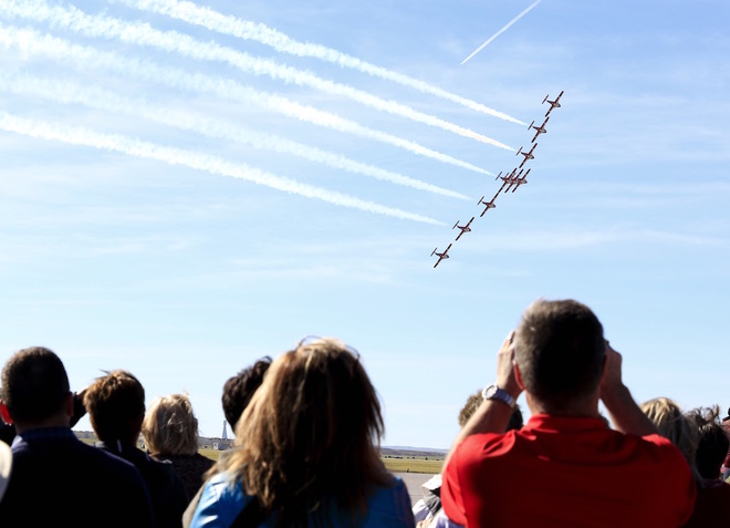 431 ADS Snowbirds 2015 year end show Moose Jaw, SK