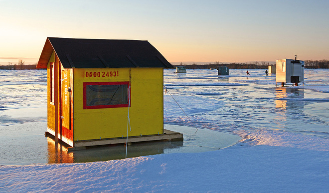 Ice Hut Village Ottawa, ON