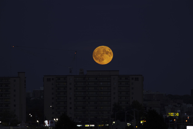 The Moon Oct 15th Kingston, ON