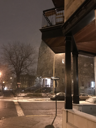 Il neige dans Hochelaga! Montréal, Québec, CA