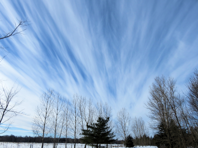 Sky streaks - upper winds 145-151 Harmony Bay Ln, Foresters Falls, ON K0J 1V0, Canada