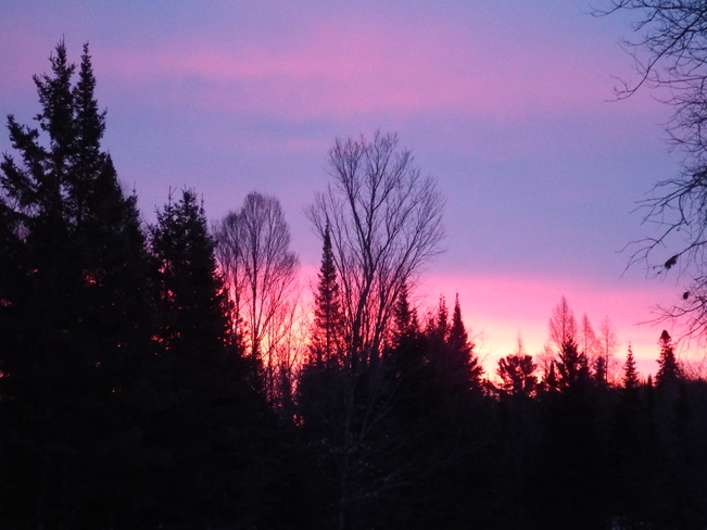 Red sky in the morning. Whitehall, ON