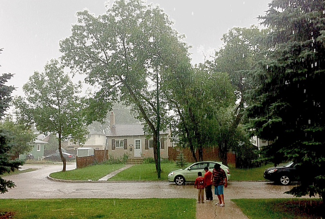 Full enjoyment of rain Winnipeg, Manitoba, CA